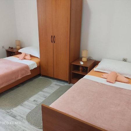 Apartmani Lana Šibenik Eksteriør billede