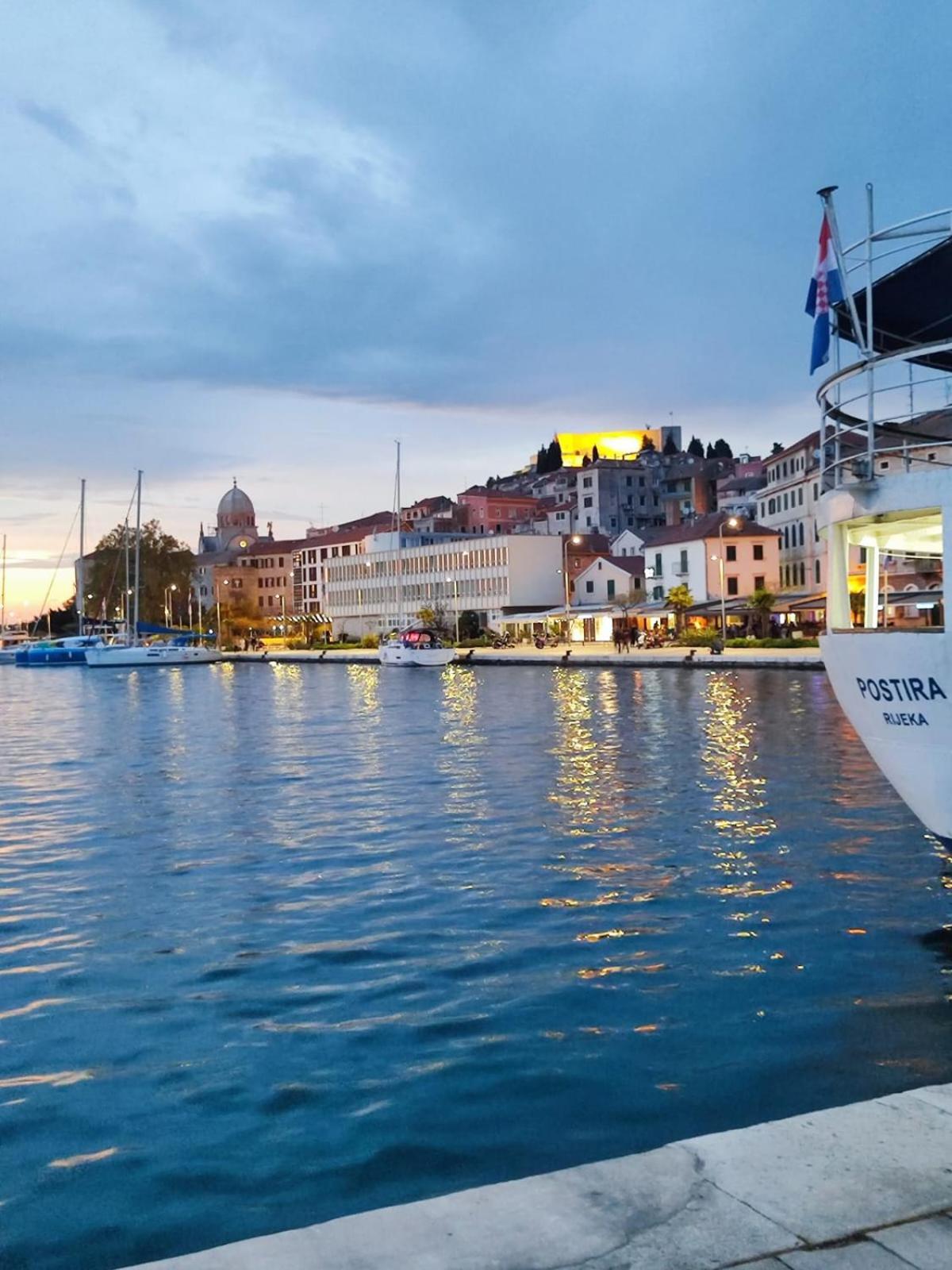 Apartmani Lana Šibenik Eksteriør billede